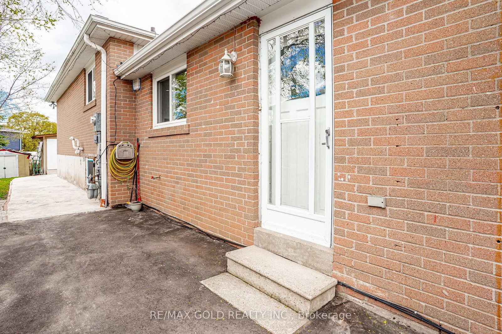 33 Garside Crescent - Photo 38