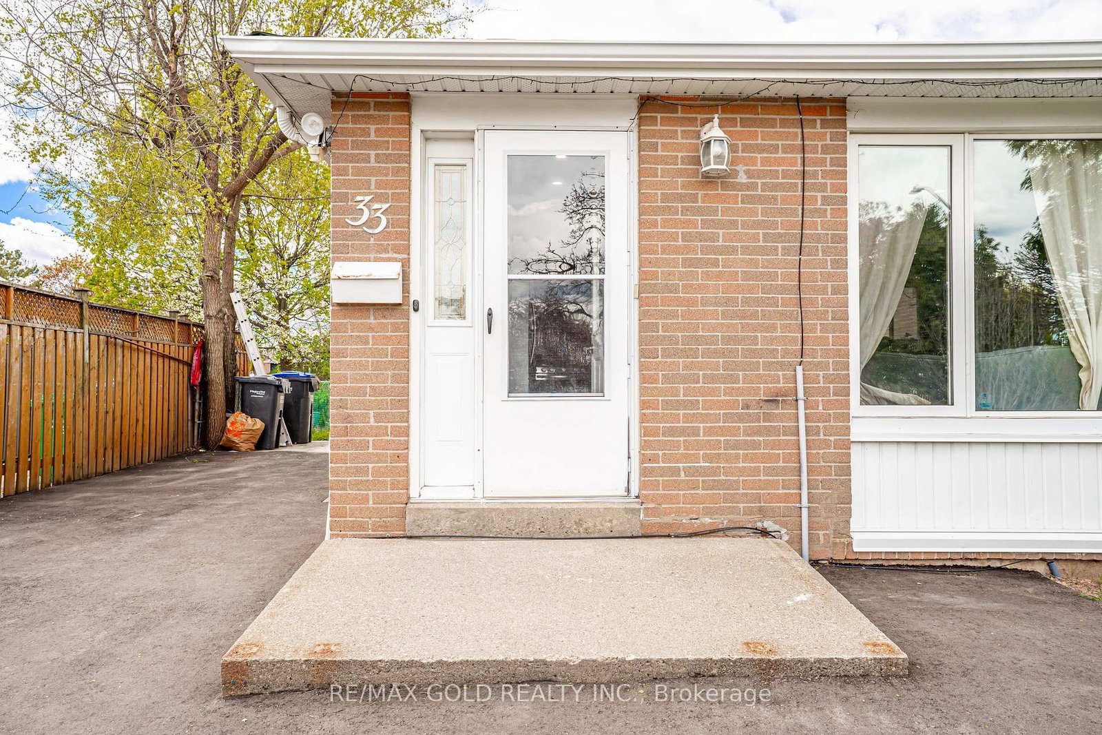 33 Garside Crescent - Photo 4
