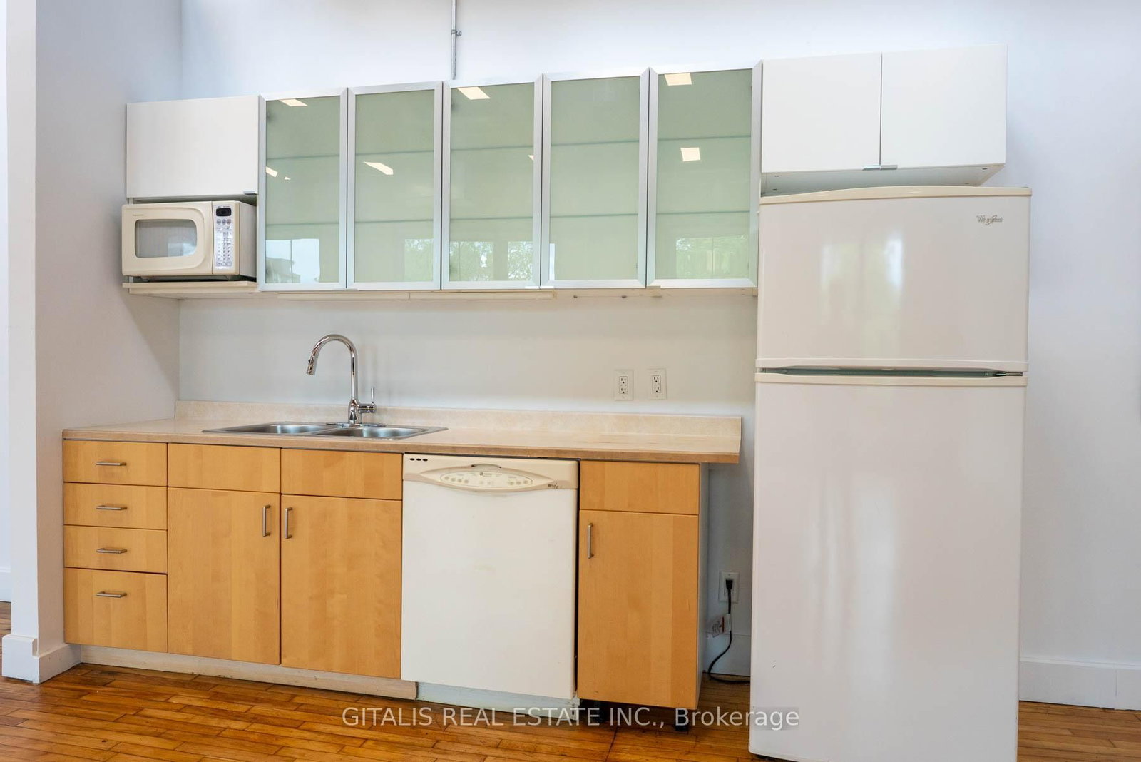 219 Dufferin Street, Unit 308B - Photo 4