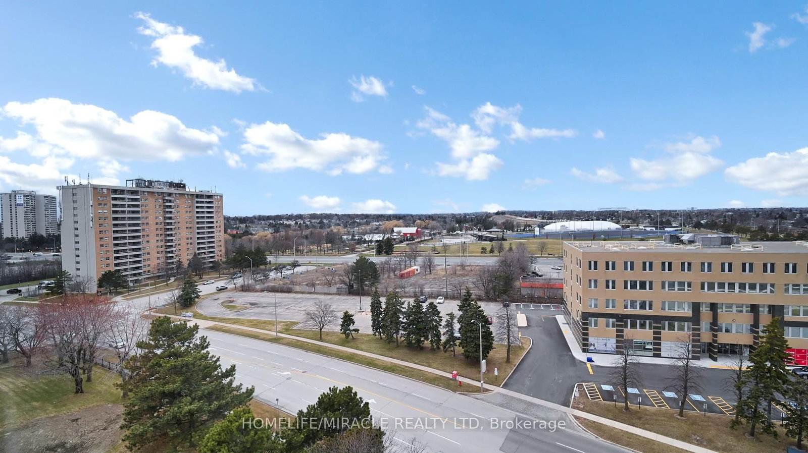 15 Kensington Road, Unit 1112 - Photo 27