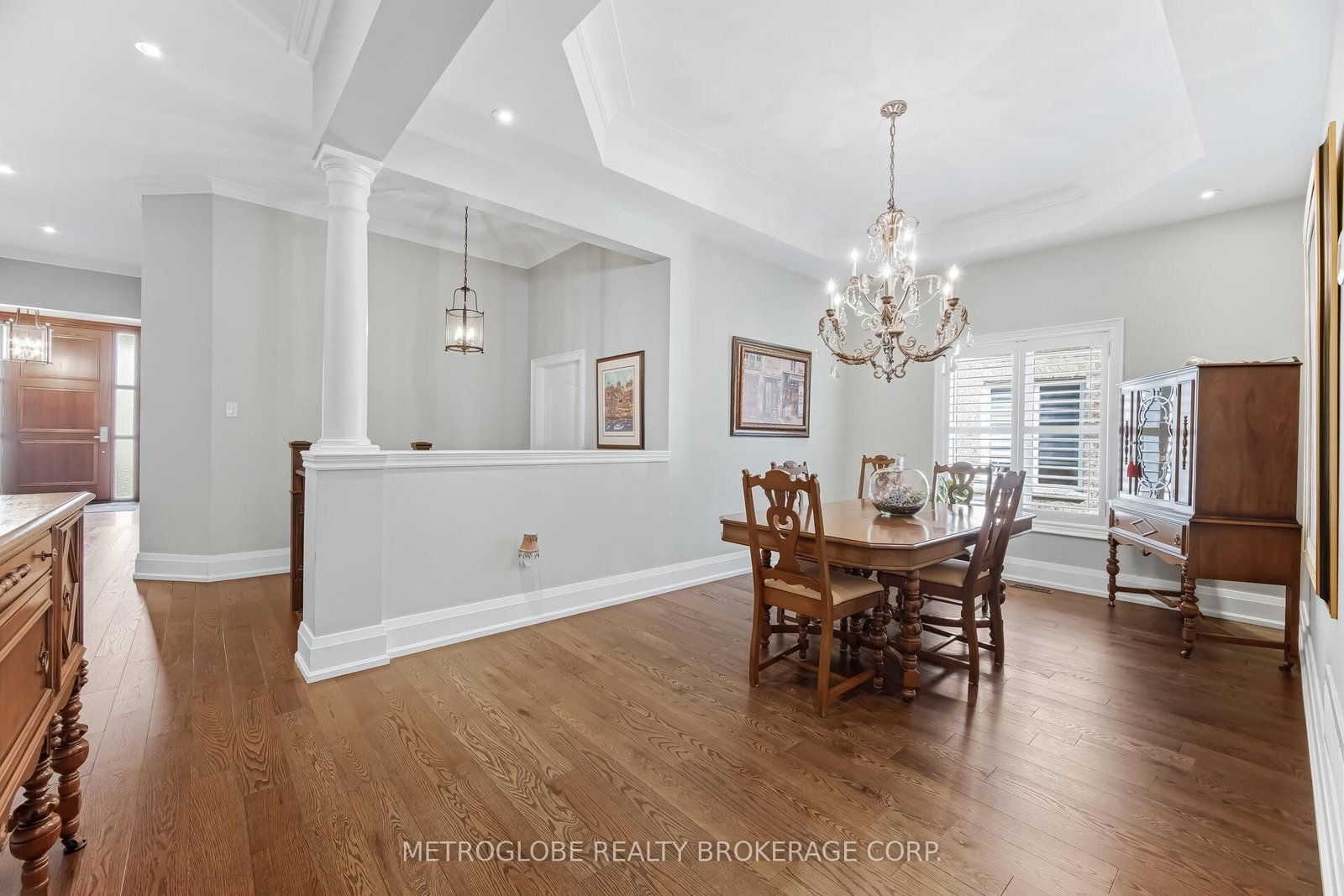 29 Fontainebleu Road - Photo 12