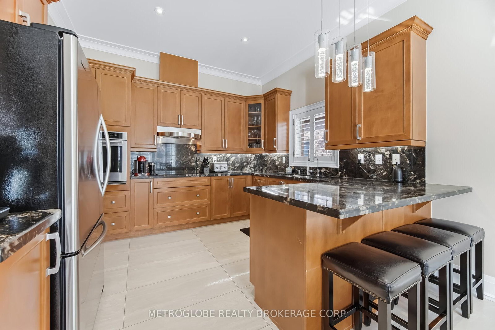 29 Fontainebleu Road - Photo 15