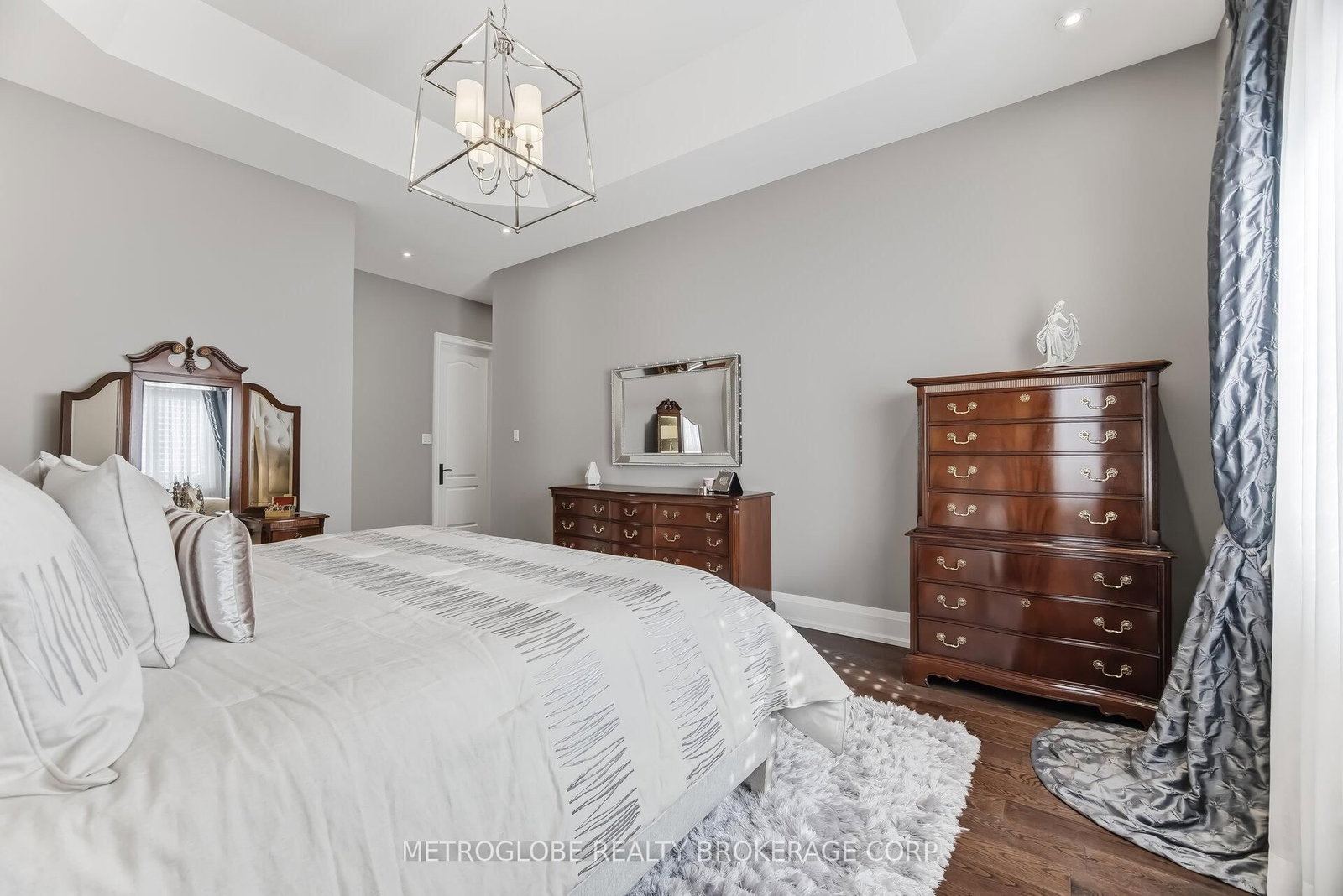 29 Fontainebleu Road - Photo 31