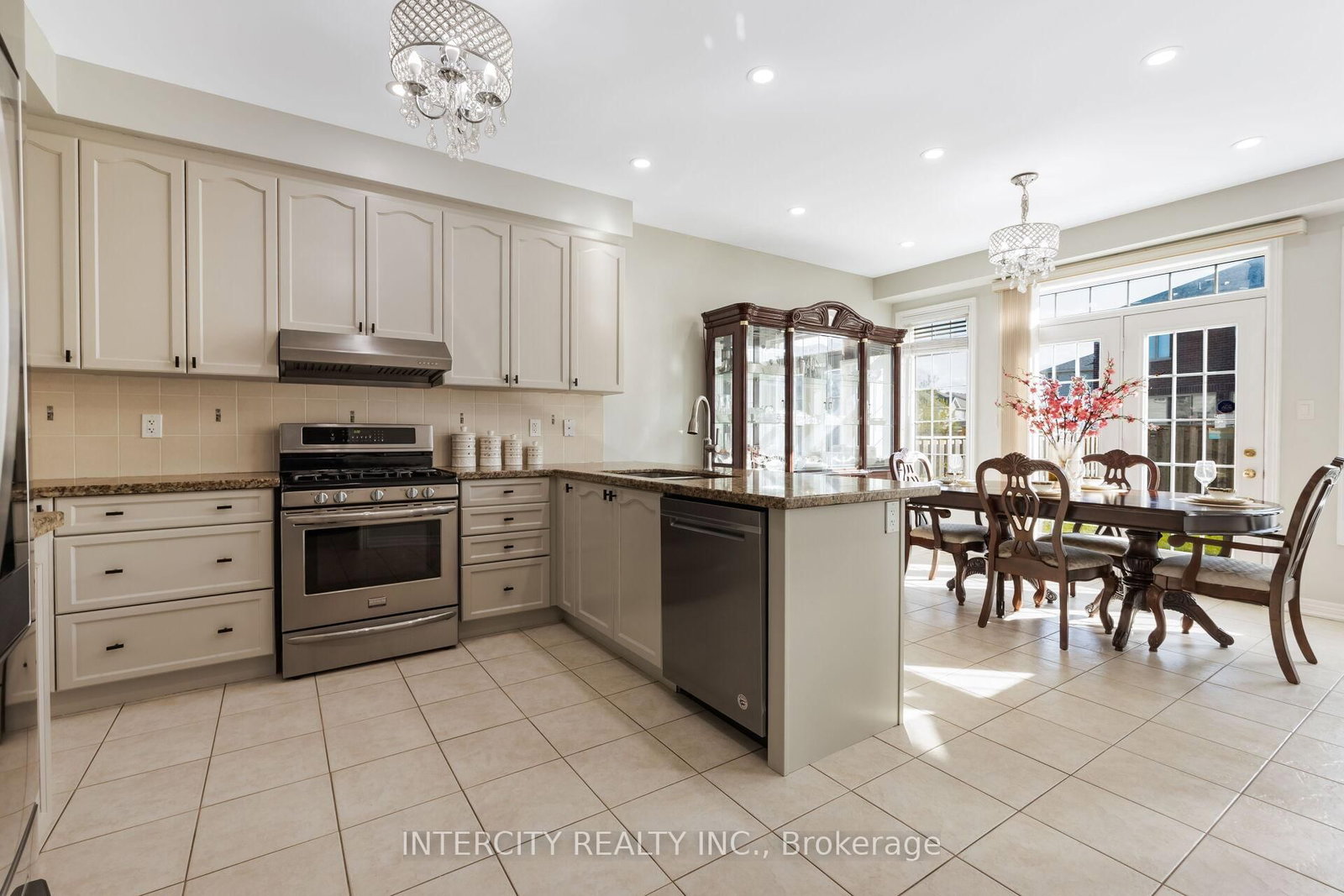 6 Constance Street - Photo 15