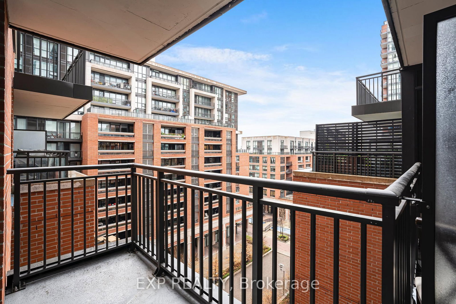 830 Lawrence Avenue W, Unit 729 - Photo 17