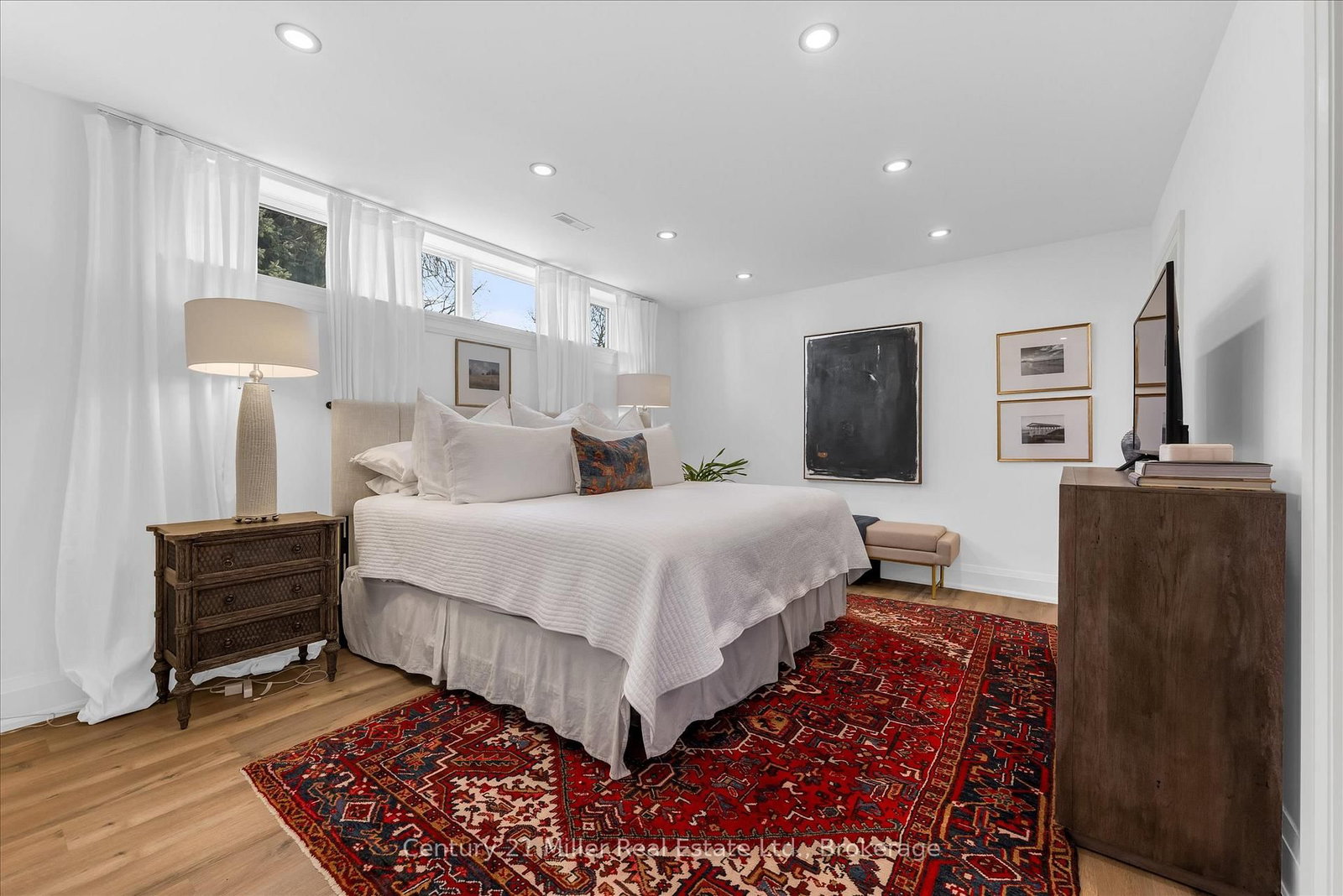 194 SOLINGATE Drive - Photo 28