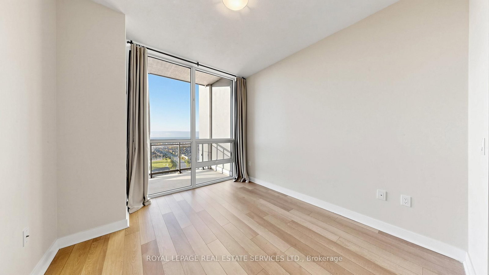 3975 Grand Park Drive, Unit 2103 - Photo 19