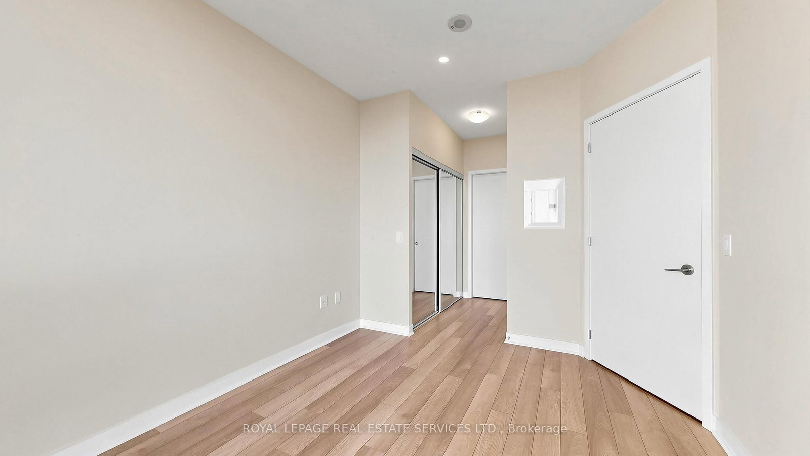 3975 Grand Park Drive, Unit 2103 - Photo 20