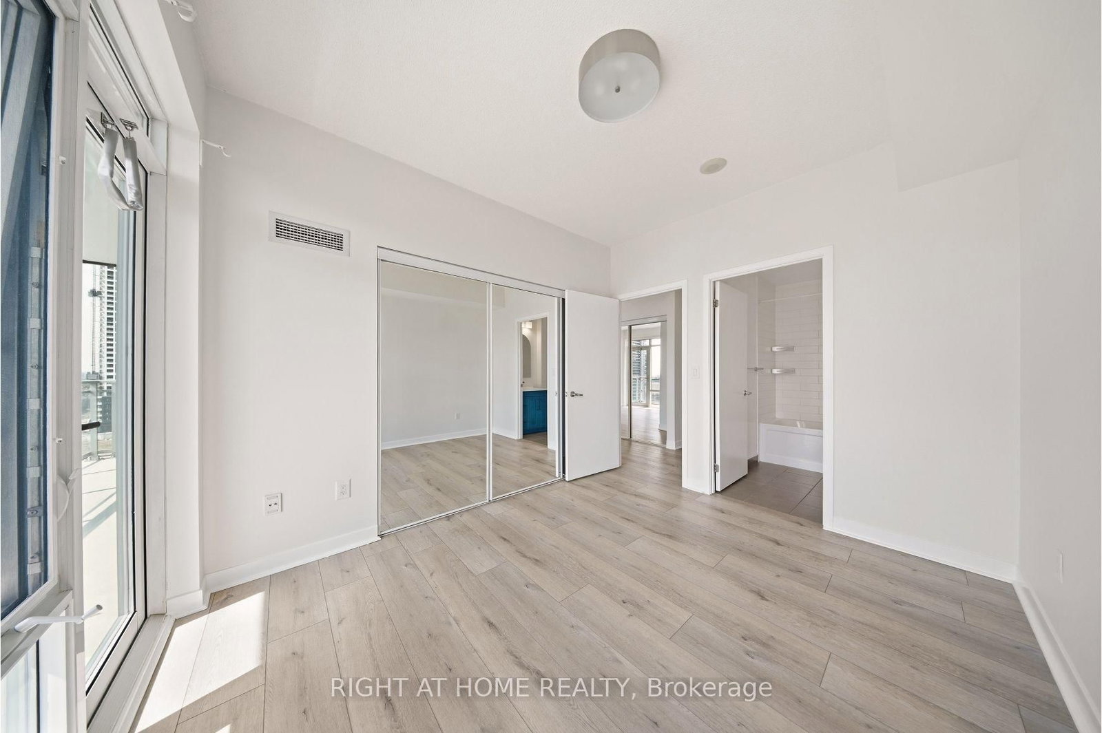 365 Prince Of Wales Drive, Unit 1105 - Photo 15