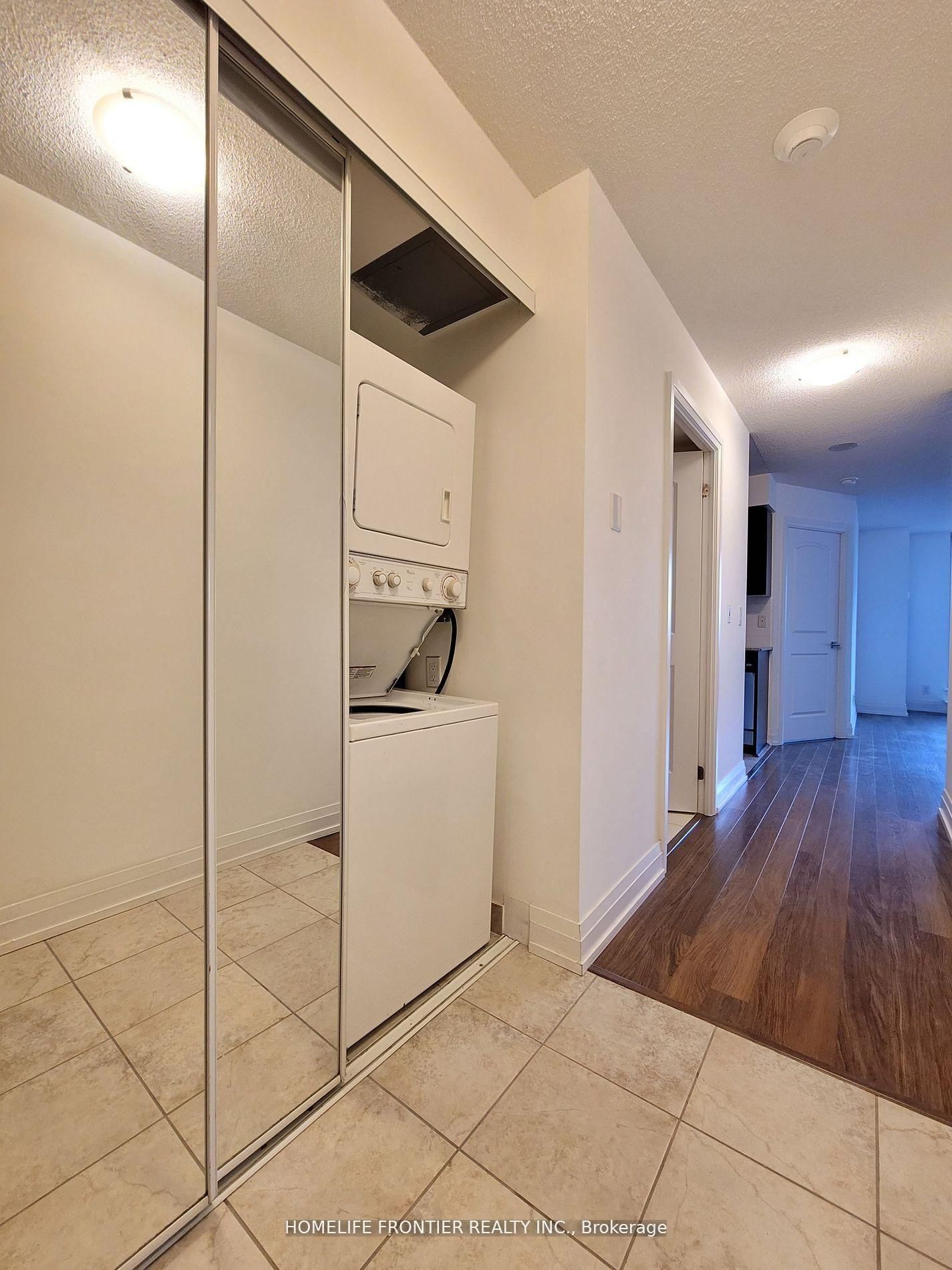 1060 Sheppard Avenue W, Unit 403 - Photo 14