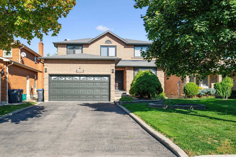 2029 Kempton Park Dr, Mississauga, Ontario