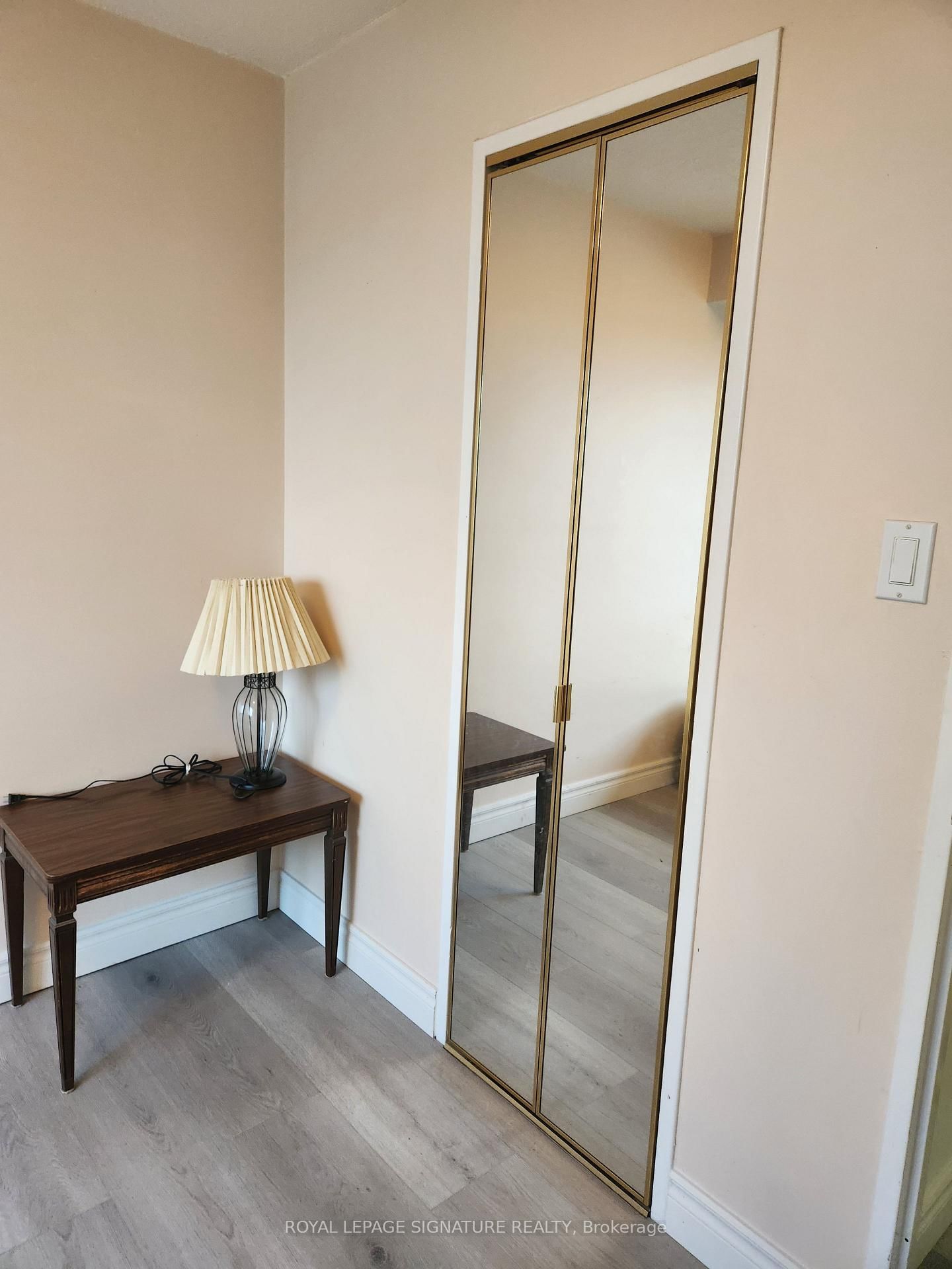 1580 Mississauga Valley Boulevard, Unit 906 - Photo 9