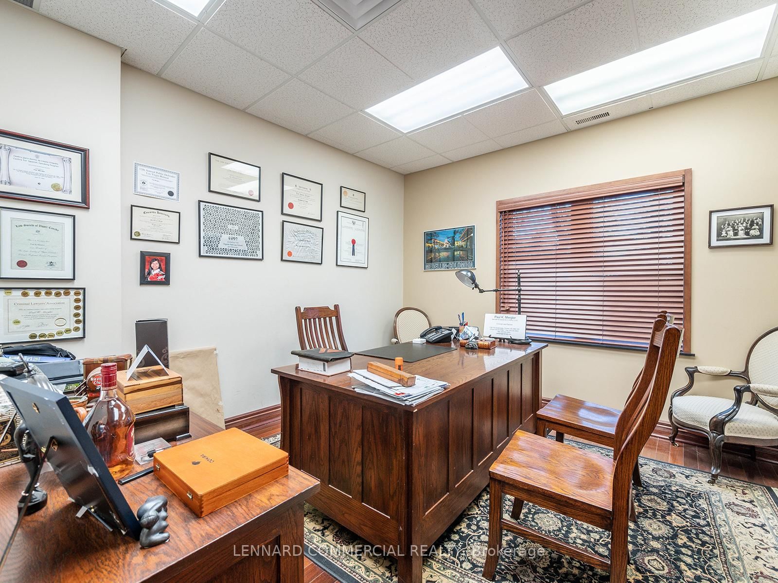 1199 The Queensway - Photo 6