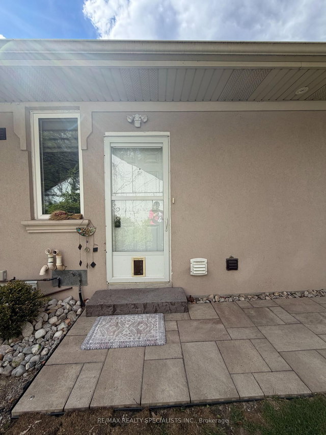 LOWER - 1498 Indian Road