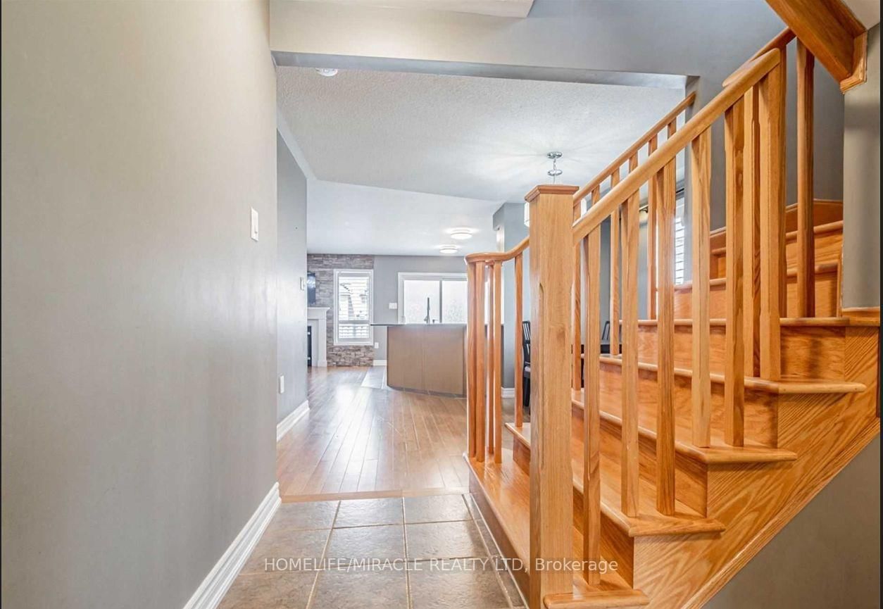 795 Howden Crescent - Photo 14