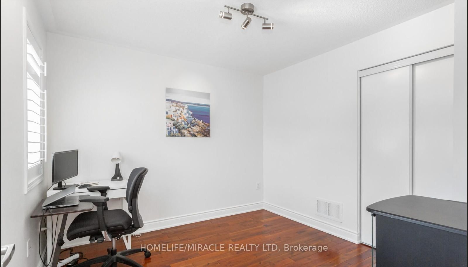 795 Howden Crescent - Photo 24