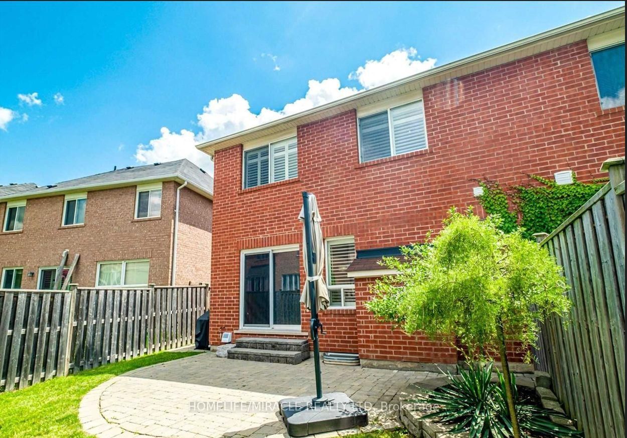 795 Howden Crescent - Photo 29