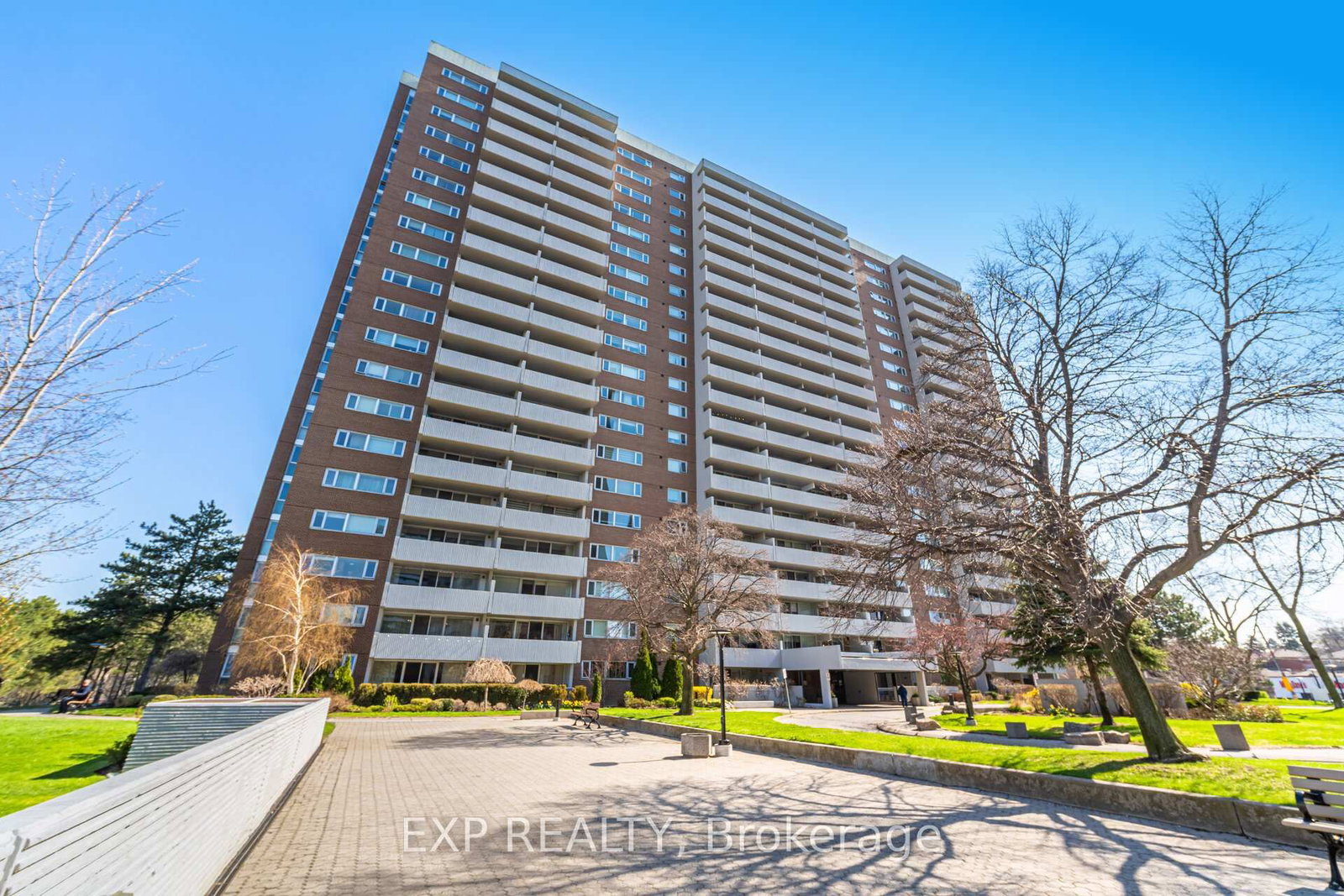 270 Scarlett Road, Unit 205 - Photo 33