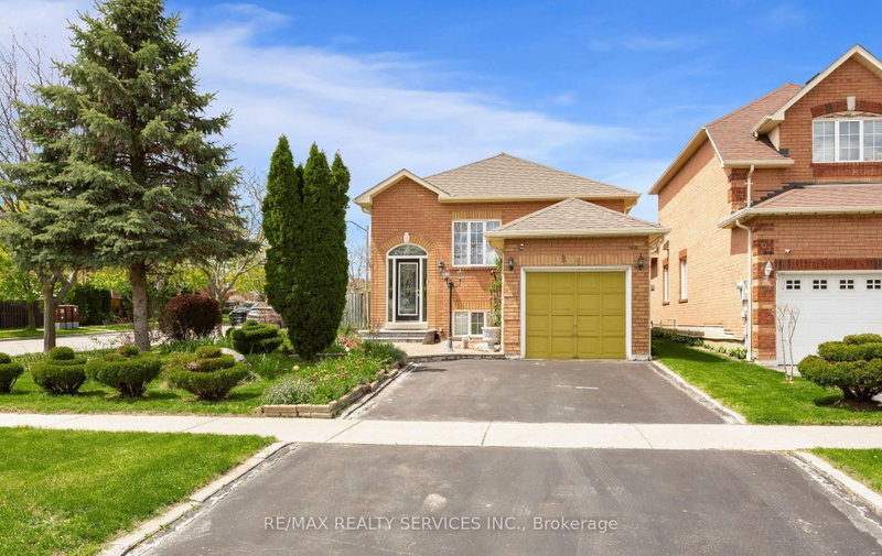 836 Avocado Crescent