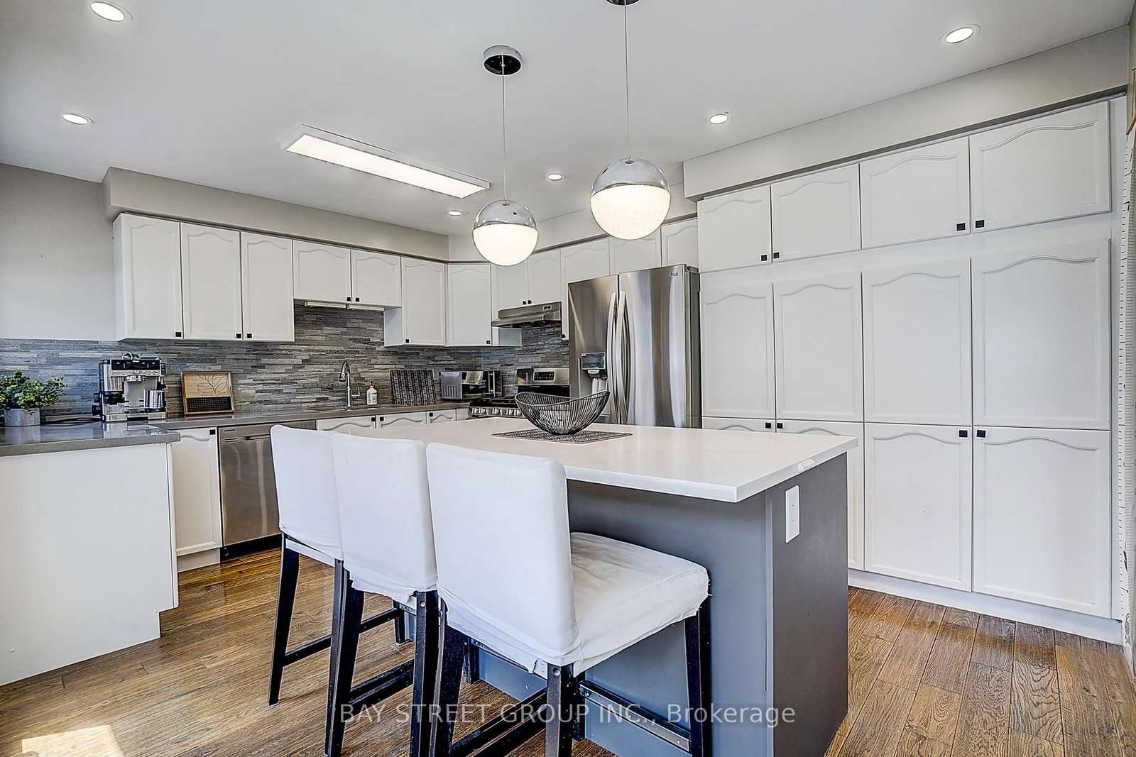 1356 Ridgebank Drive - Photo 9