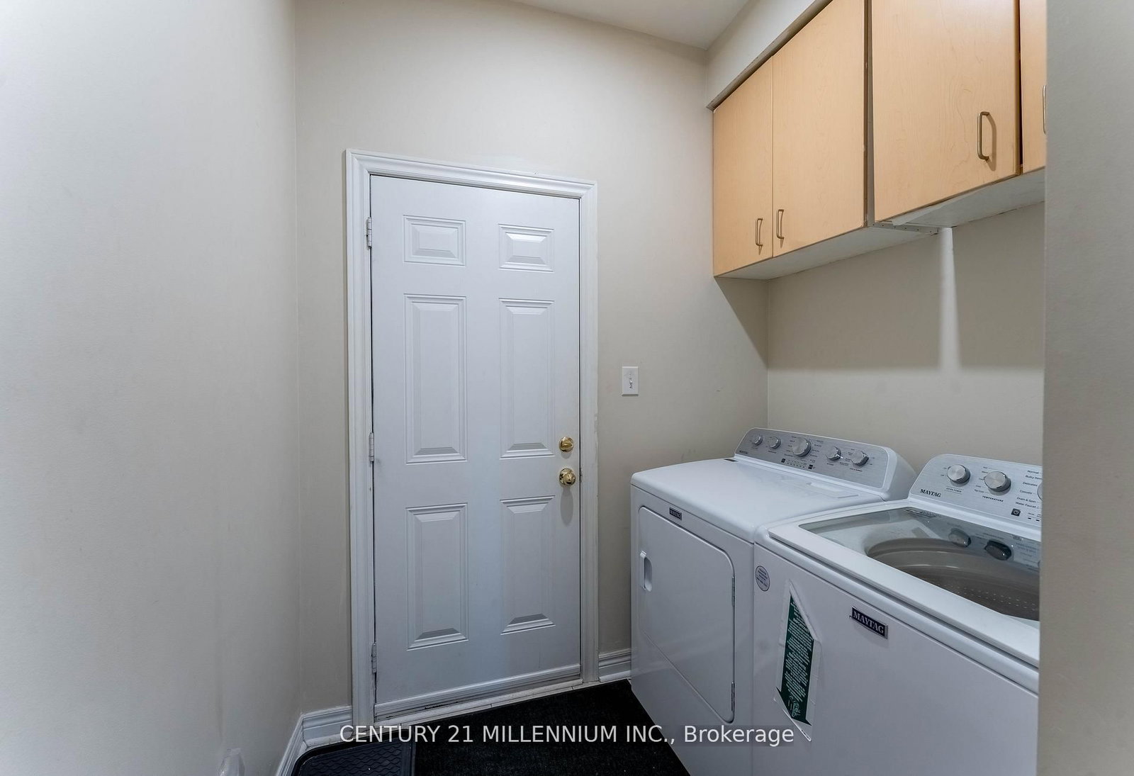 64 Executive Court - Photo 31