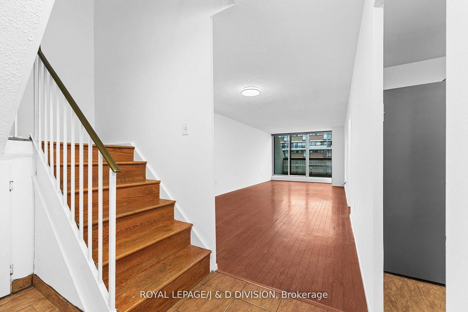 364 The East Mall, Unit 221B - Photo 12