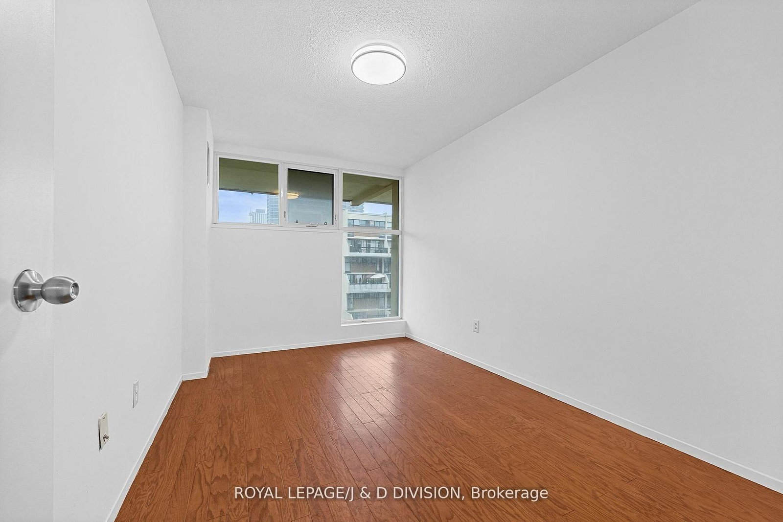 364 The East Mall, Unit 221B - Photo 21