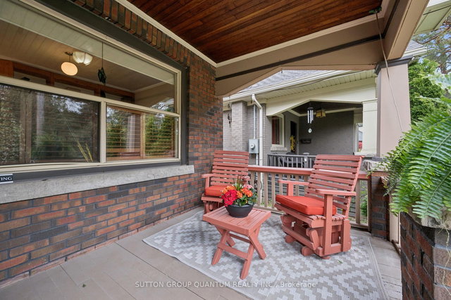 2085 Emerald Crescent