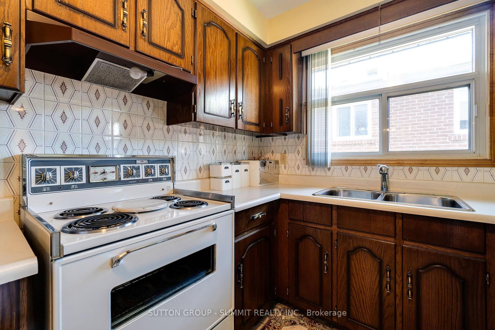 1571 CORKSTONE Glade - Photo 16