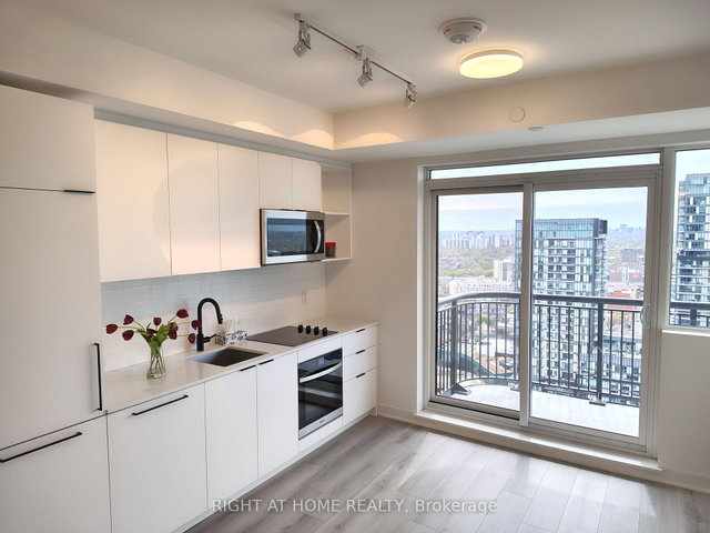 2411 - 1185 Dupont Street