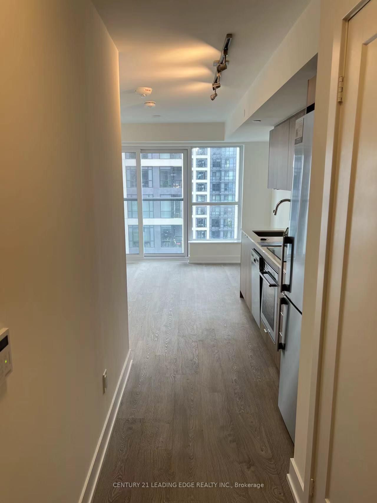 5 MABELLE Avenue, Unit 2331 - Photo 6