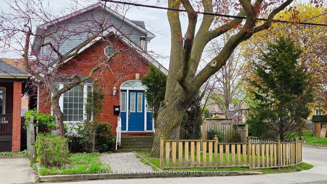 83 Lambton Avenue