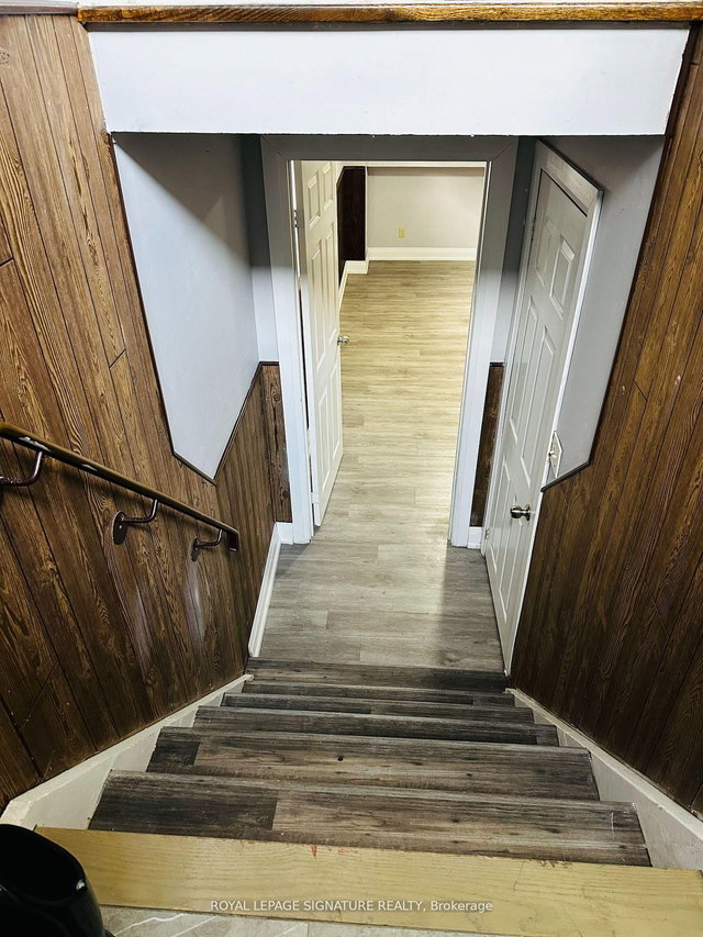 827 Stainton Drive