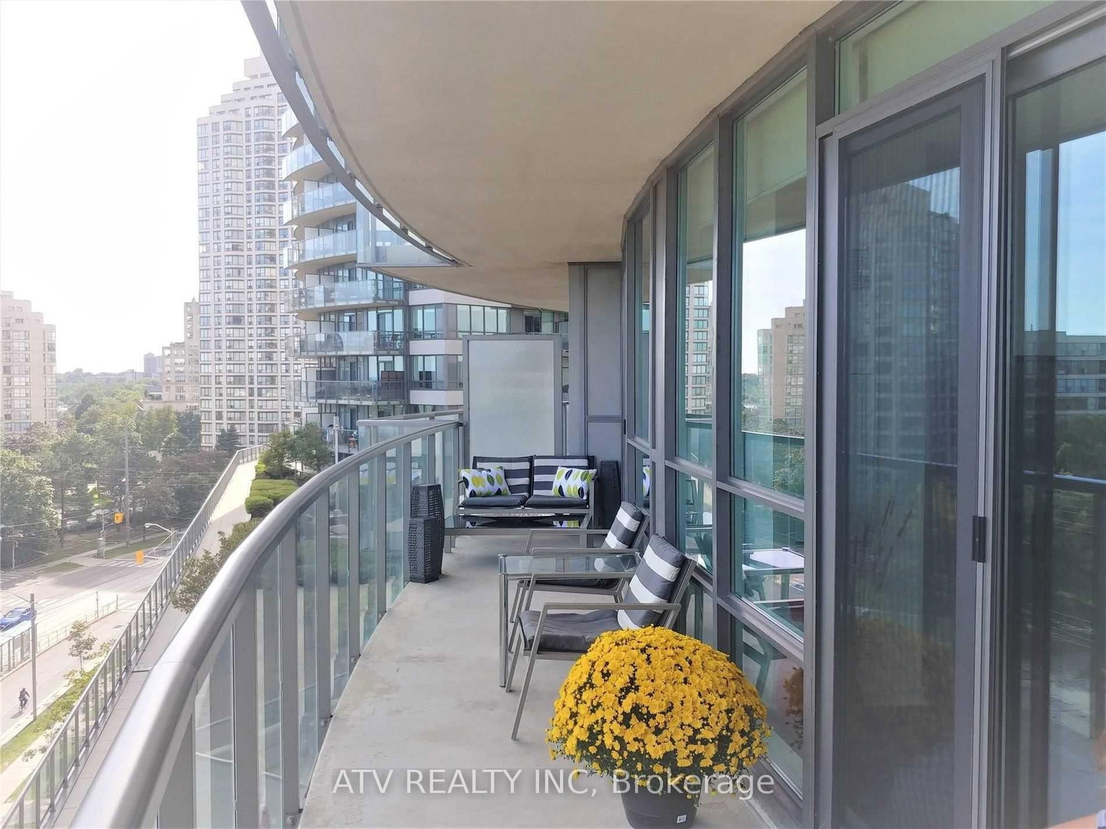 2230 Lake Shore Boulevard, Unit 608 - Photo 11
