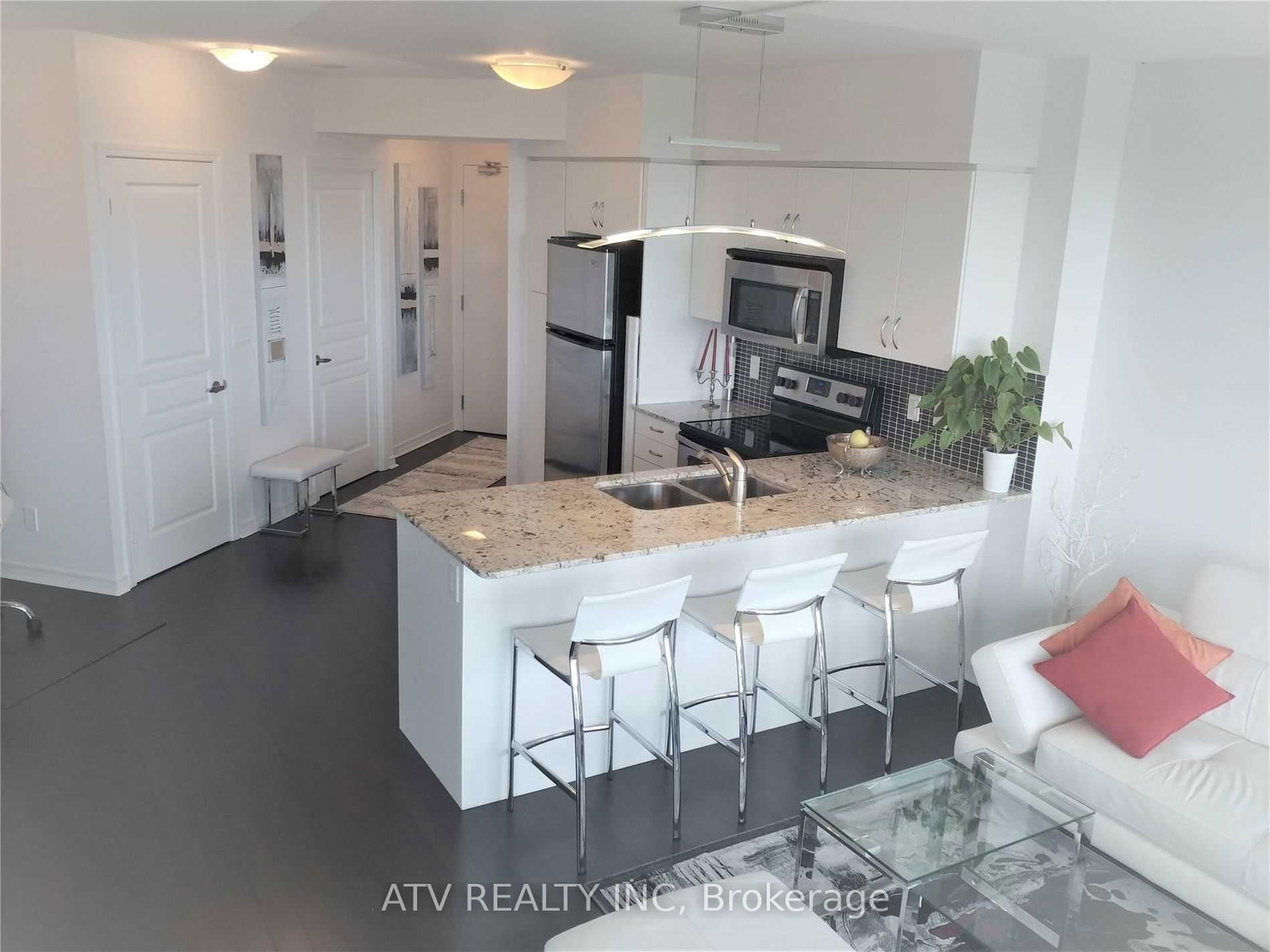 2230 Lake Shore Boulevard, Unit 608 - Photo 9