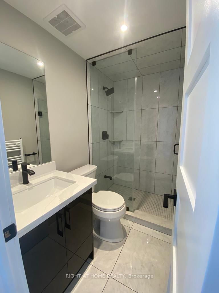 411 Roncesvalles Avenue, Unit 3B - Photo 4