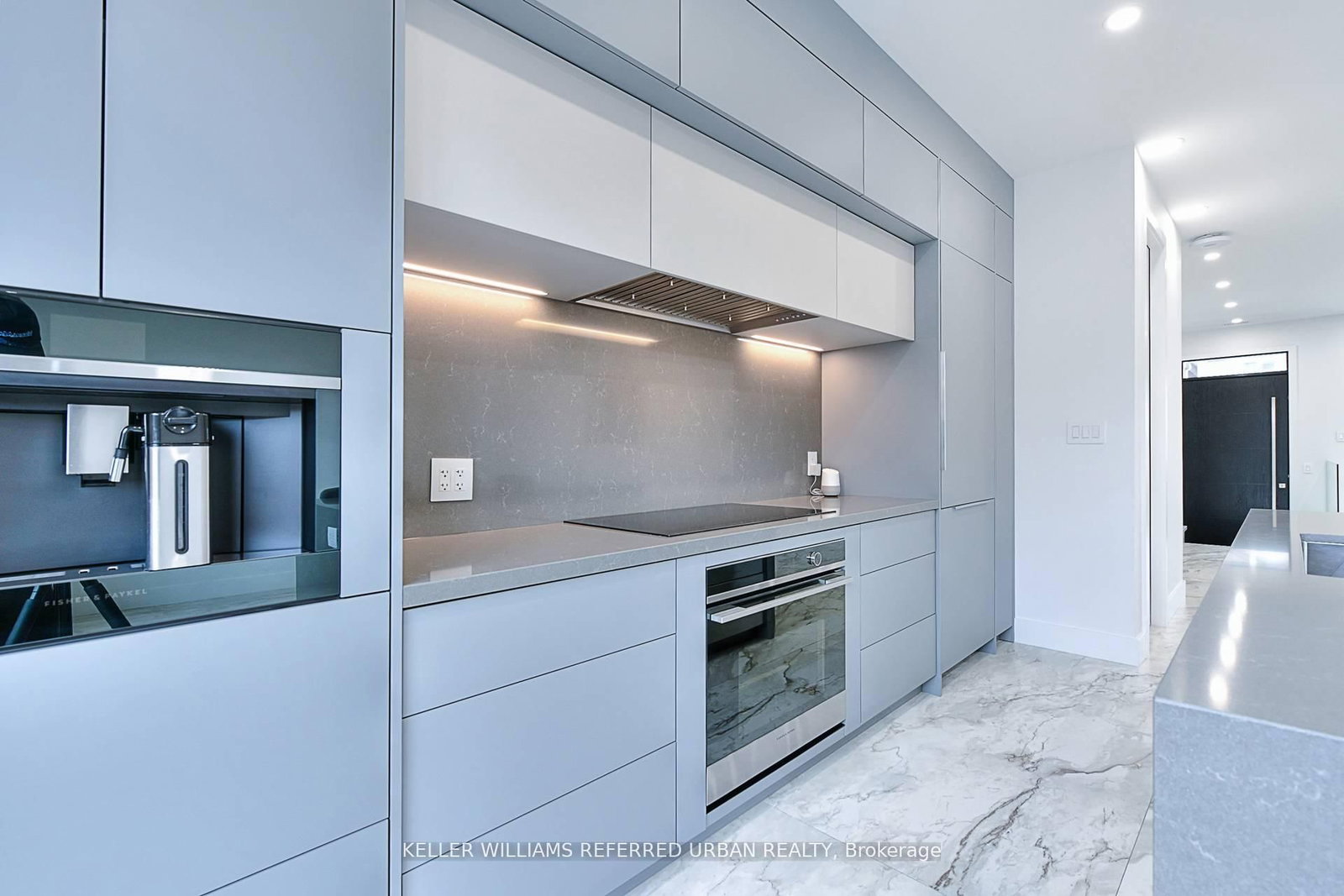 613 Harvie Avenue - Photo 11
