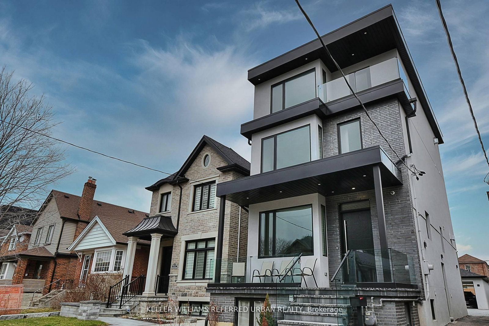 613 Harvie Avenue - Photo 2