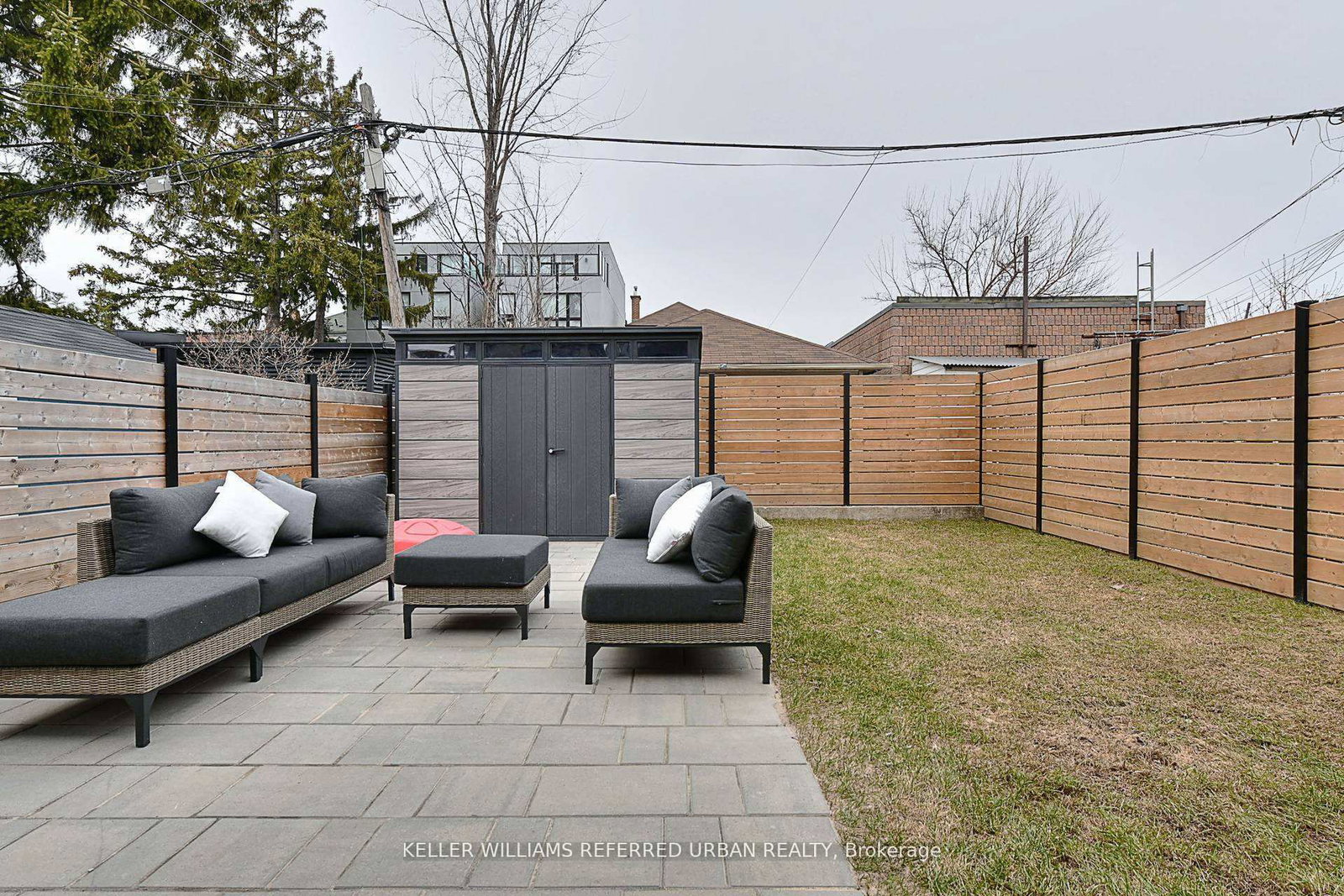613 Harvie Avenue - Photo 33