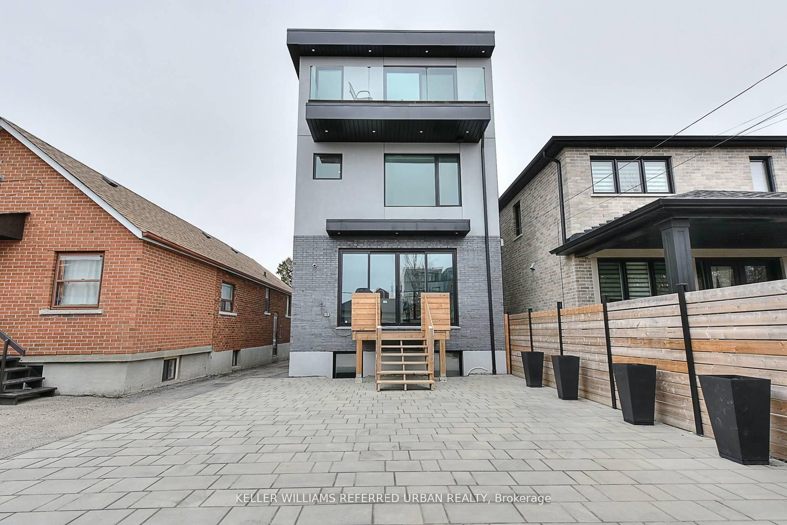 613 Harvie Avenue - Photo 35