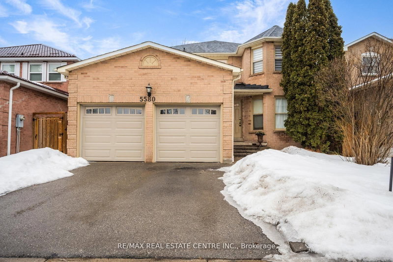 5580 Millbrook Lane, Mississauga, Ontario