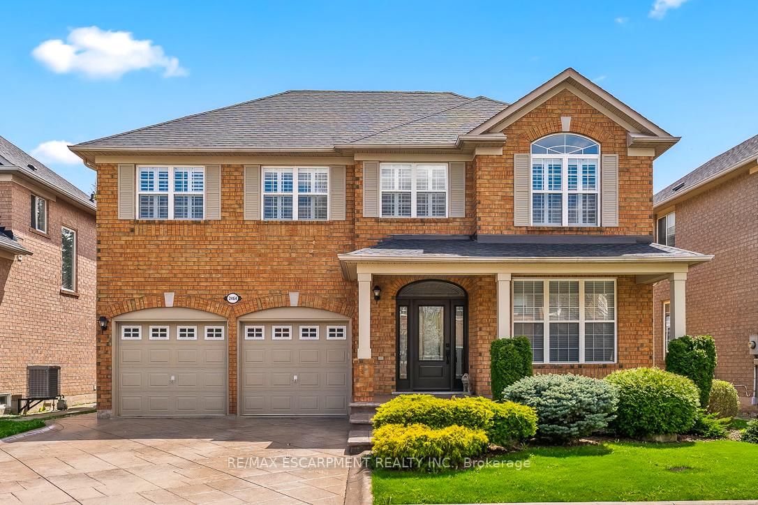 2464 PEBBLESTONE Court