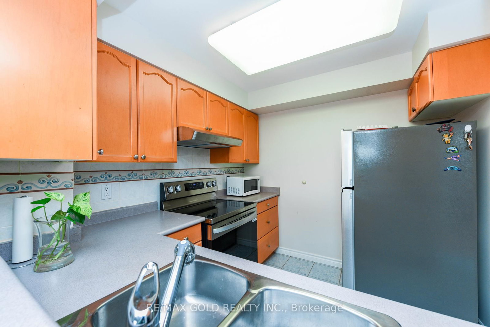 100 Burloak Drive, Unit 2411 - Photo 13