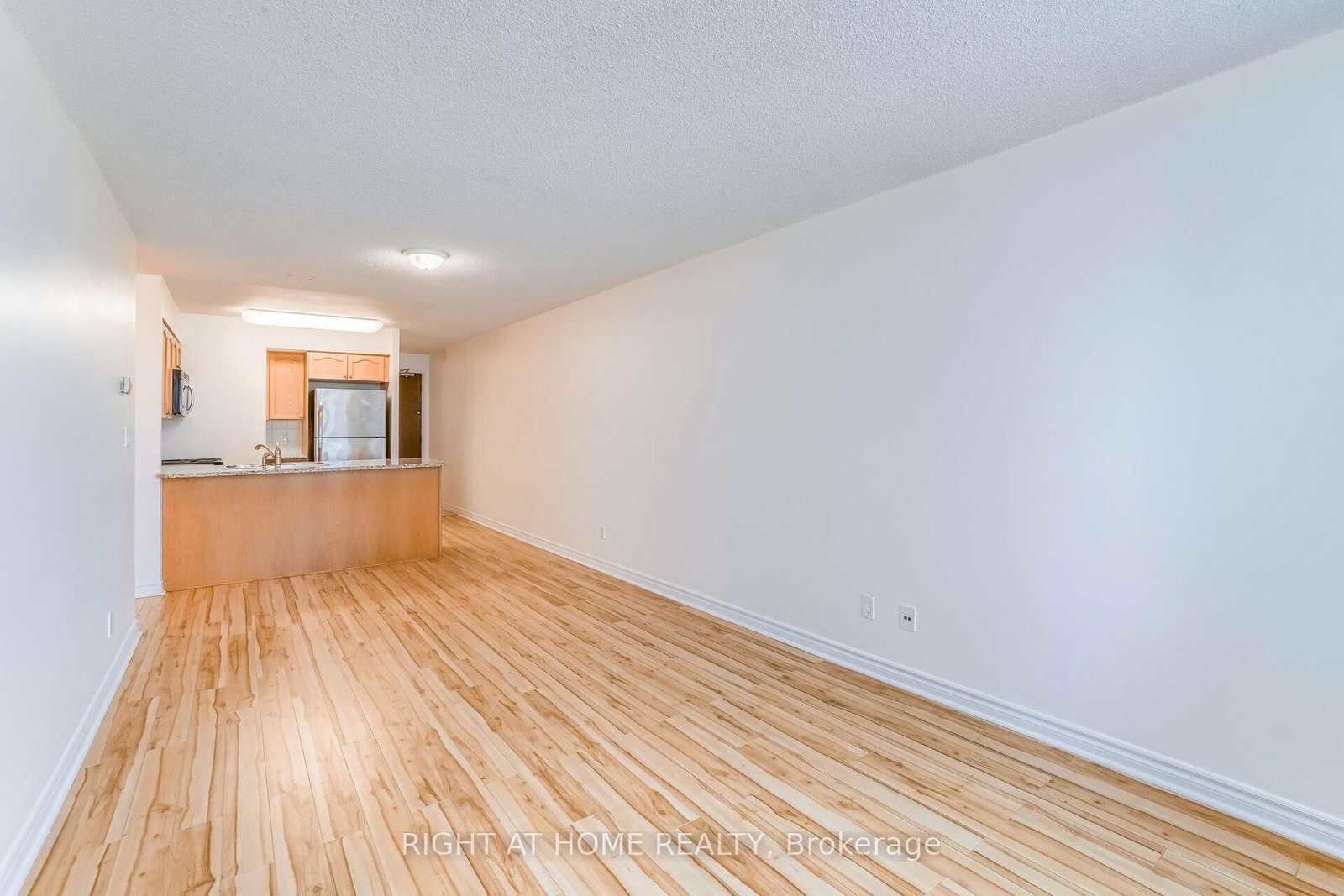 335 Rathburn Road W, Unit 1117 - Photo 20