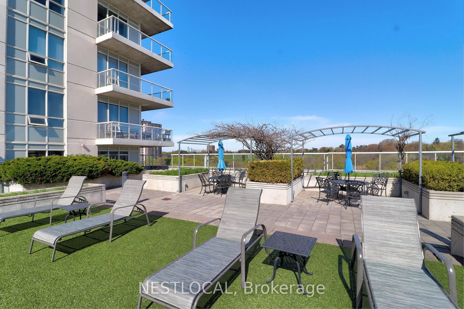 3865 Lake Shore Road W, Unit 202 - Photo 24