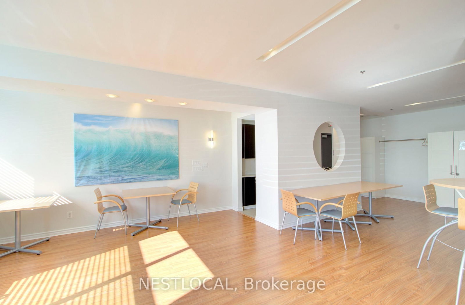 3865 Lake Shore Road W, Unit 202 - Photo 30