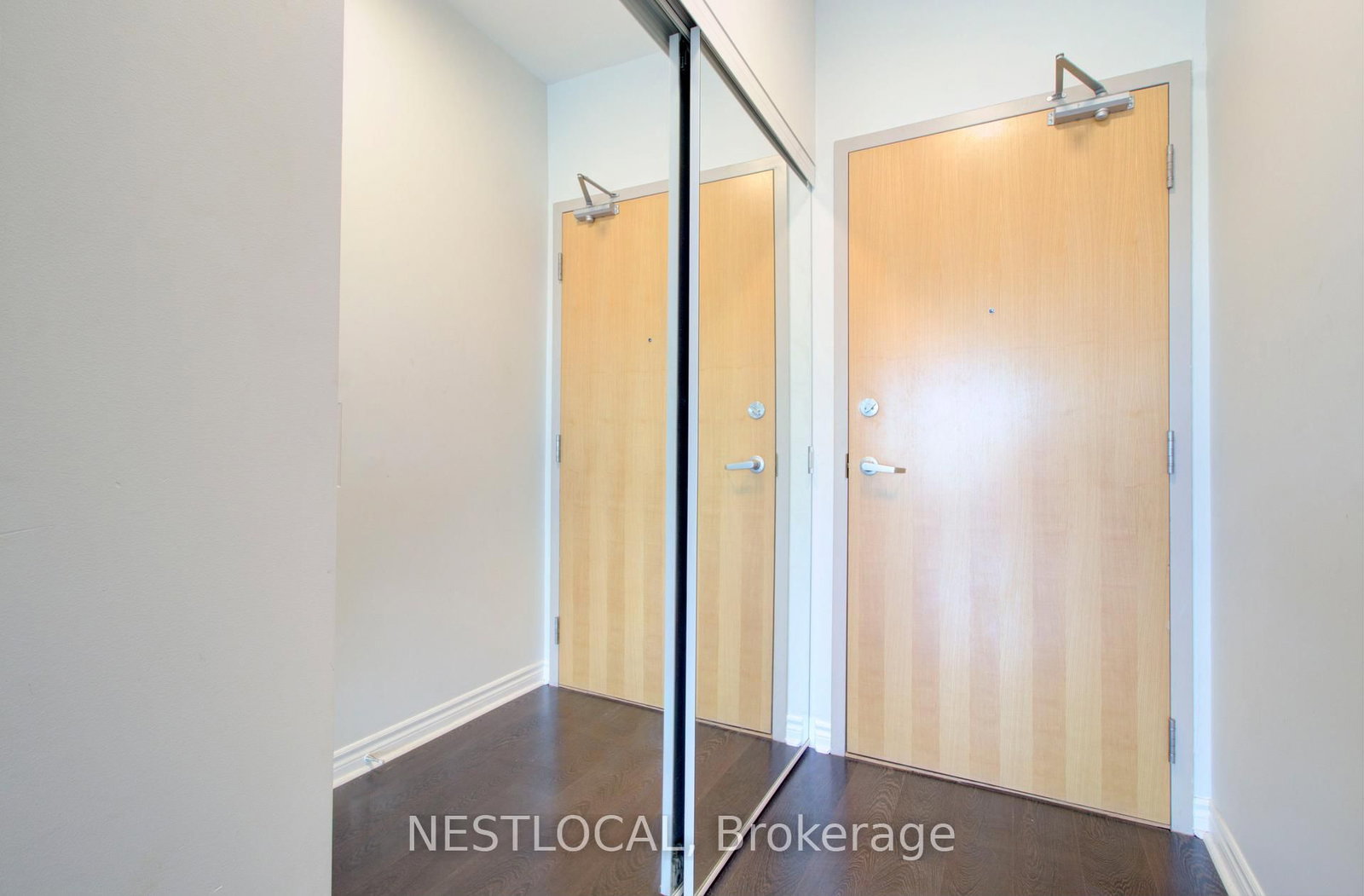 3865 Lake Shore Road W, Unit 202 - Photo 6