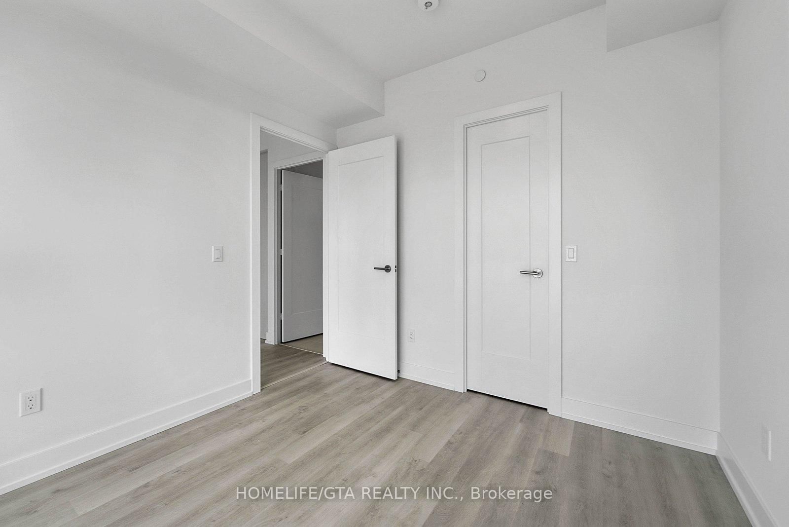 25 Cordova Avenue, Unit 1701 - Photo 20