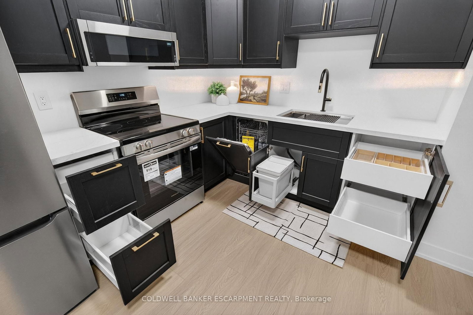 50 Mississauga Valley Boulevard, Unit 1314 - Photo 20