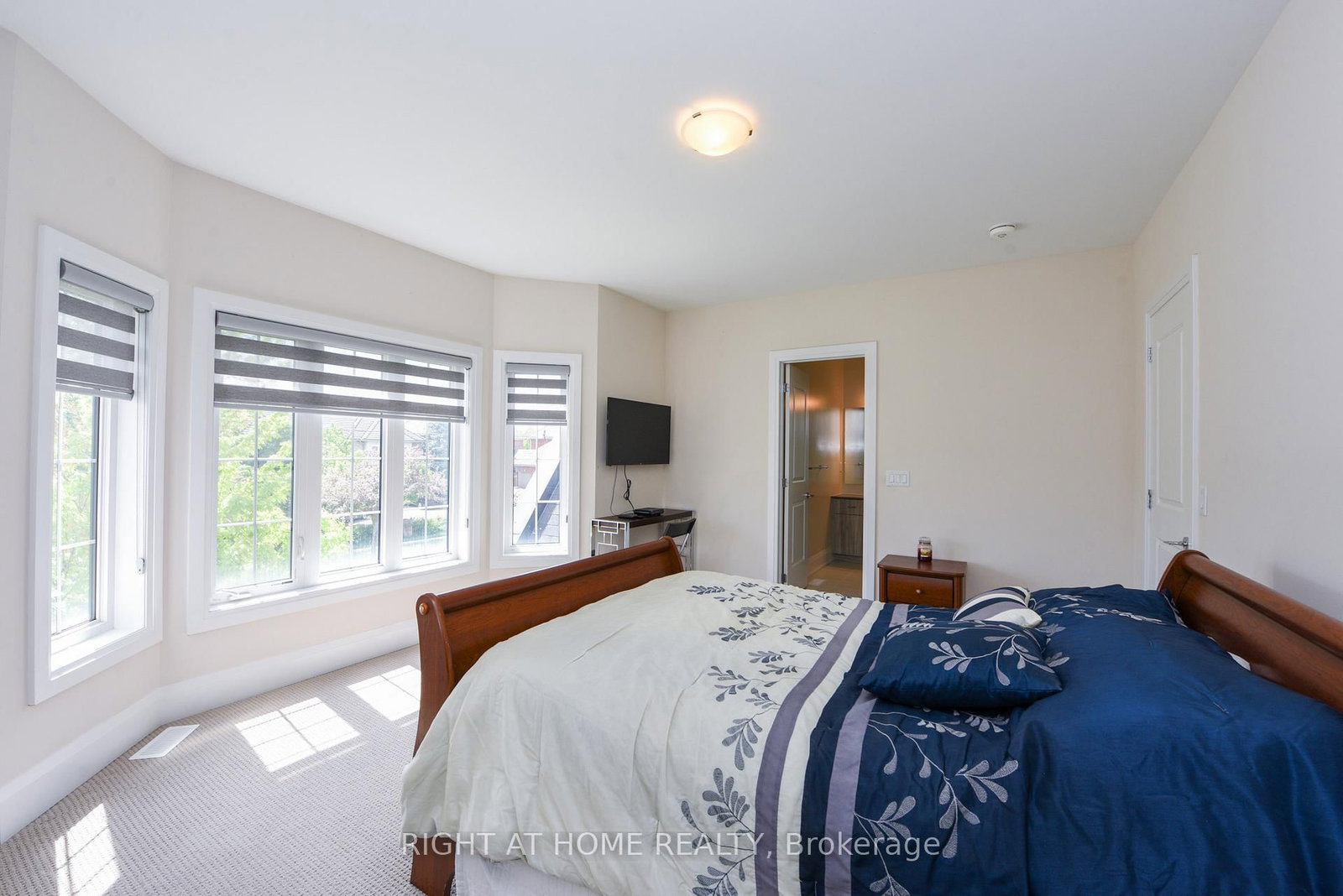 5167 Symphony Court, Unit Main/Upper level - Photo 20